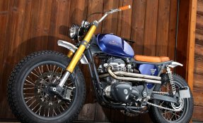Kawasaki W650 Préparation Tracker - Scrambler - Age of Glory - Egerie Moto