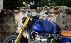 Kawasaki W650 Préparation Tracker - Scrambler - Age of Glory - Egerie Moto