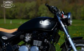 Kawasaki Zephyr ZR 550 1996 bratstyle café racer