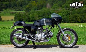 Ducati 750 GT 1972 Café Racer IMOLA - couple conique