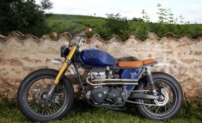 Kawasaki W650 Préparation Tracker - Scrambler - Age of Glory - Egerie Moto
