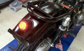 BMW R65 1981 de café racer à Bratstyle - Scrambler - boucle arrière
