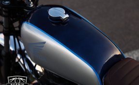 Honda CB400N de 1981 façon Scrambler