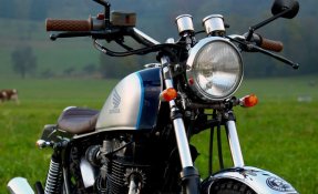 Honda CB400N de 1981 façon Scrambler