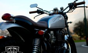 Honda CB400N de 1981 façon Scrambler